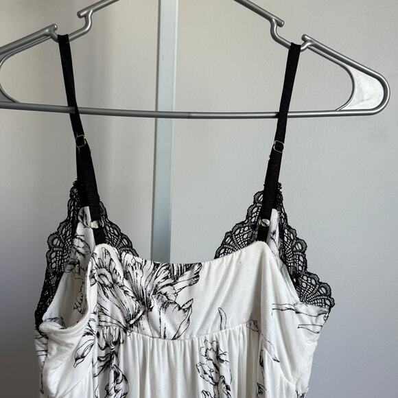 Soma sz M White & Black Floral‎ Lace-Trim Cami Top - Picture 6 of 7